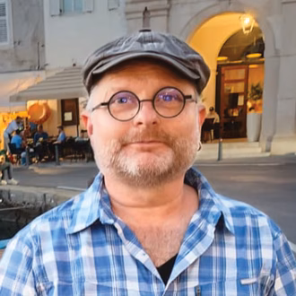 Kontaktfoto_Hans-Peter_Flueckiger